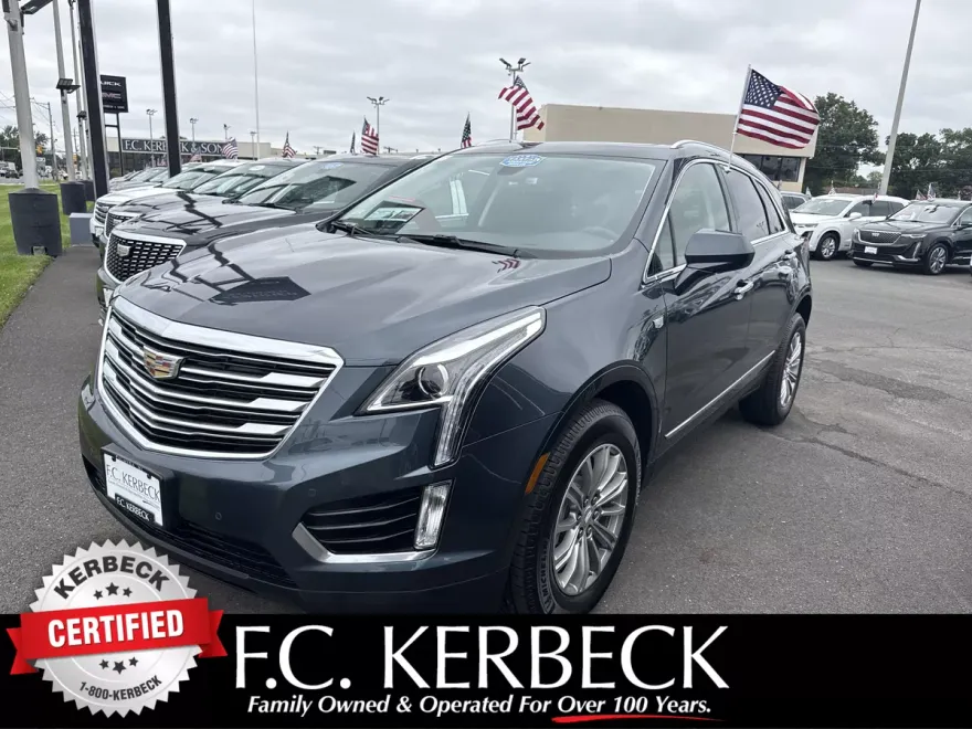 2019 Cadillac XT5 Luxury photo 1