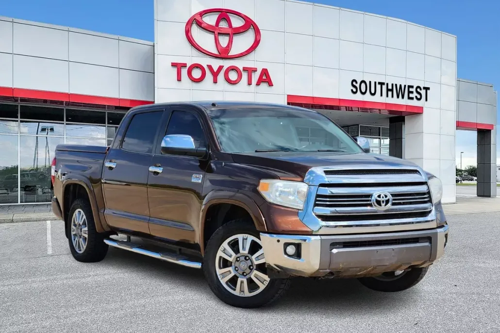 2016 Toyota Tundra 1794 Edition CrewMax photo 1