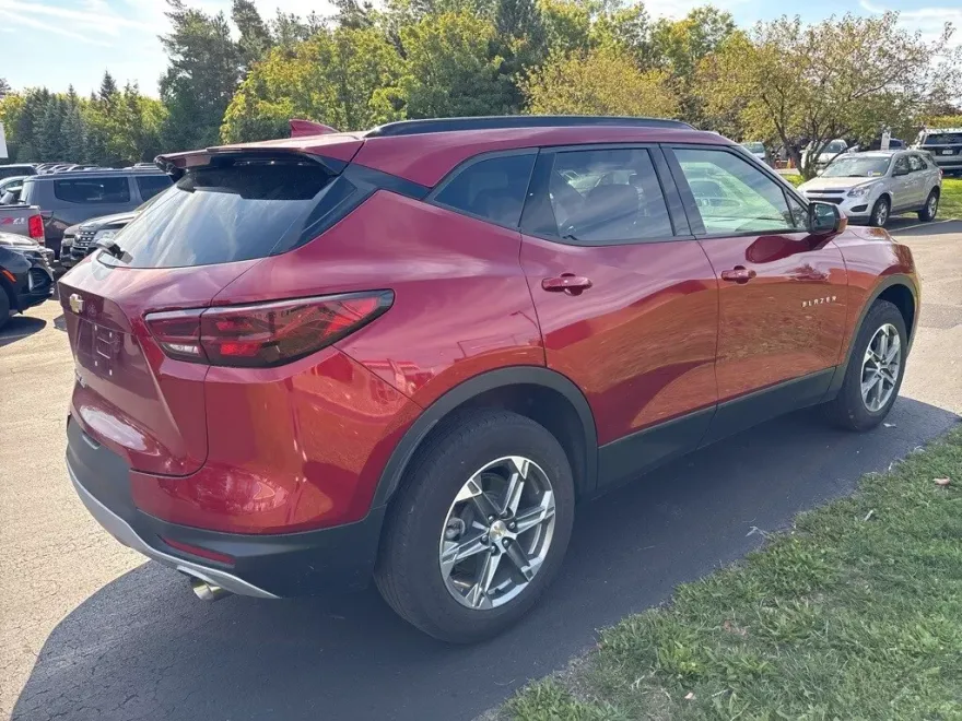 2023 Chevrolet Blazer 2LT photo 1