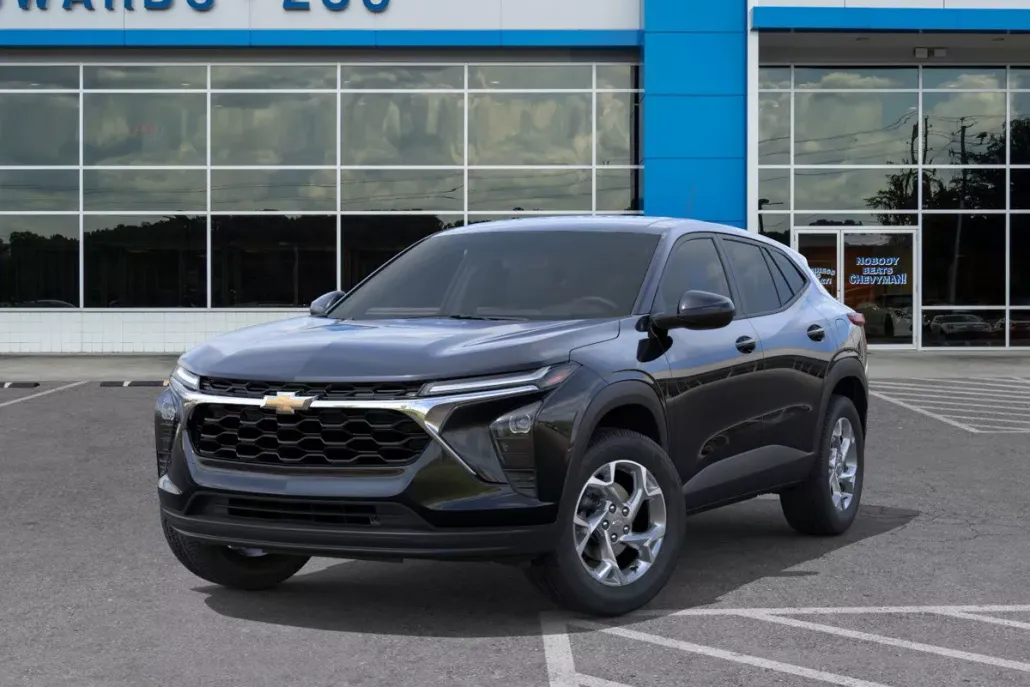 2026 Chevrolet Trax LS photo 1