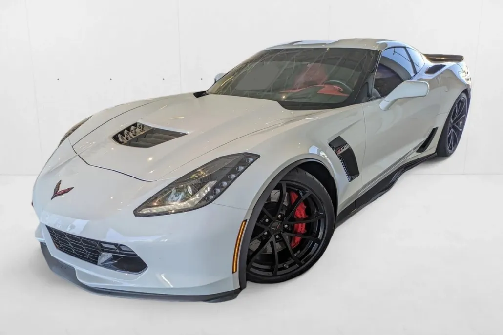 2015 Chevrolet Corvette Coupe Z06 2LZ photo 1