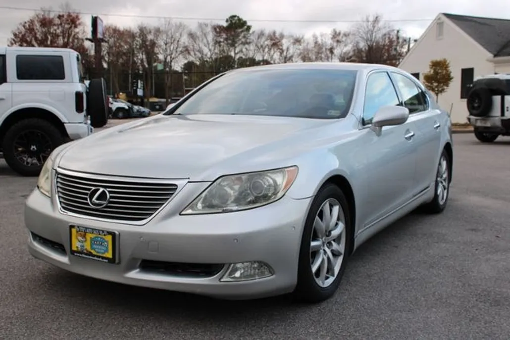 2008 Lexus LS 460 photo 1