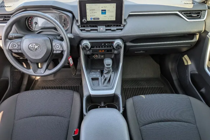2025 Toyota RAV4 LE photo 1