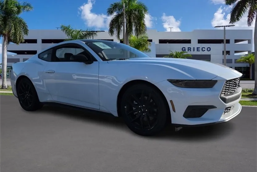 2025 Ford Mustang EcoBoost photo 1