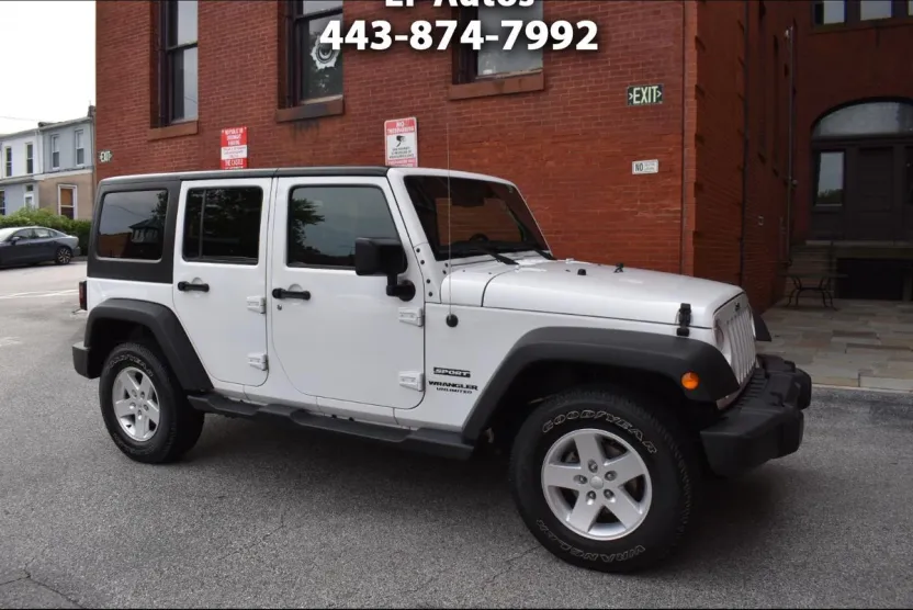 2017 Jeep Wrangler Unlimited Sport photo 1