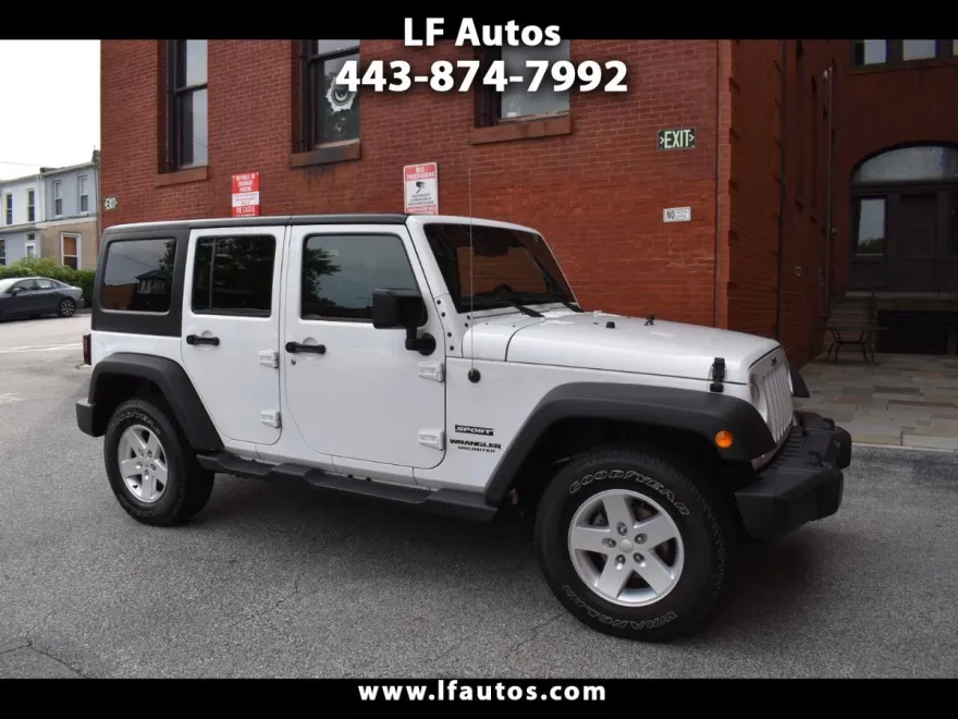 2017 Jeep Wrangler Unlimited Sport photo 1