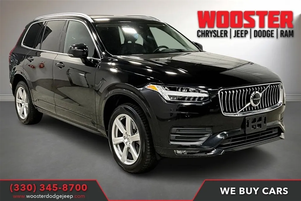 2020 Volvo XC90 T6 Momentum photo 1
