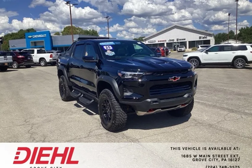 2025 Chevrolet Colorado ZR2 photo 1