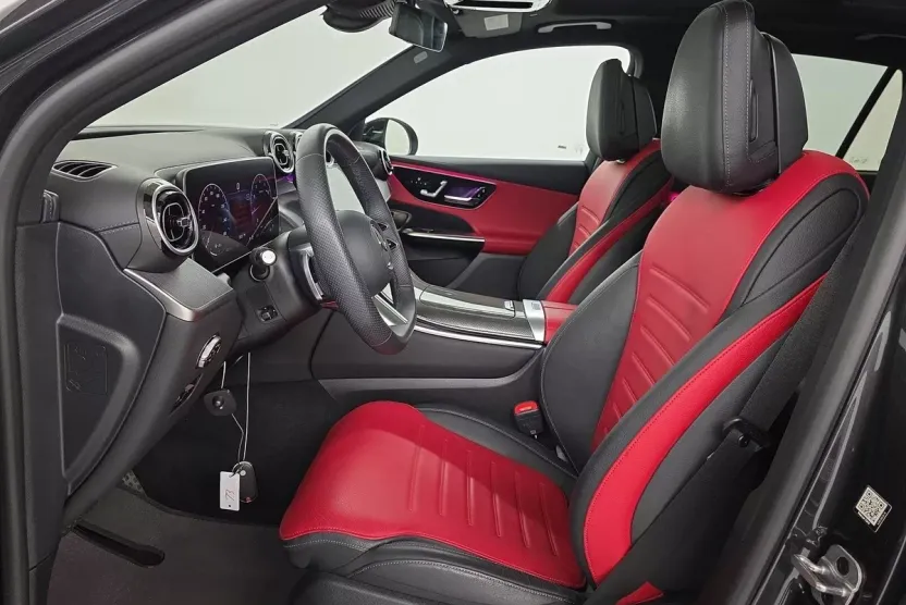 2024 Mercedes Benz GLC 300 AMG photo 1