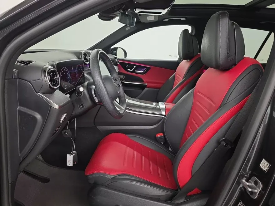 2024 Mercedes Benz GLC 300 AMG photo 1