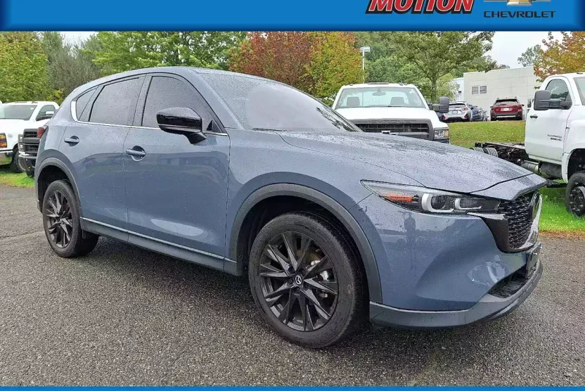 2023 Mazda CX-5 Preferred photo 1