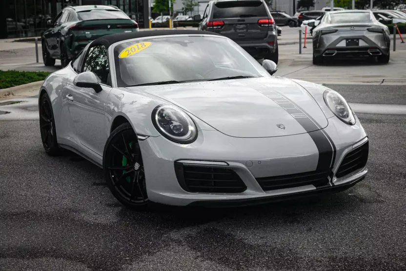 2018 Porsche 911 4S photo 1