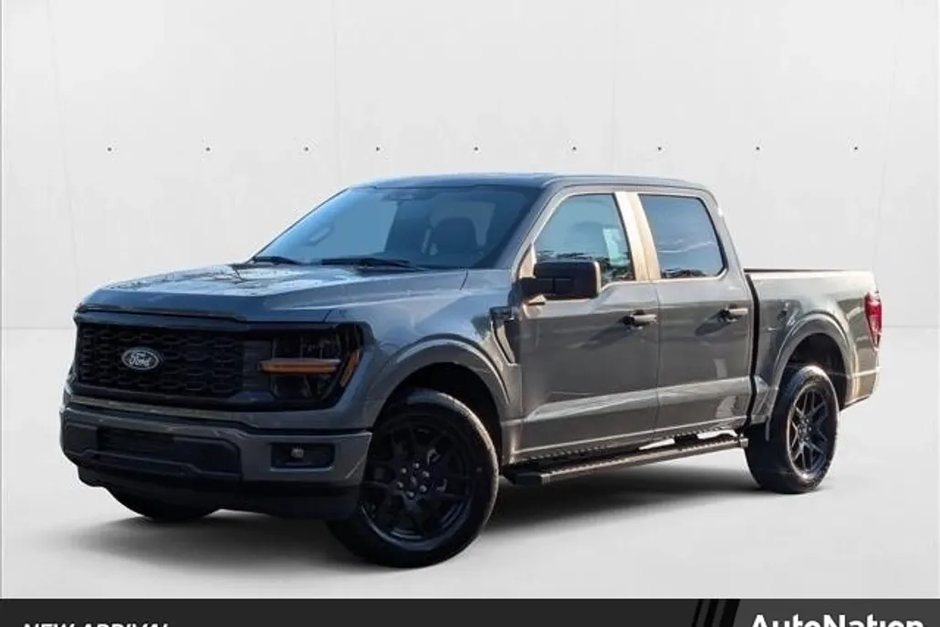 2025 Ford F-150 STX photo 1