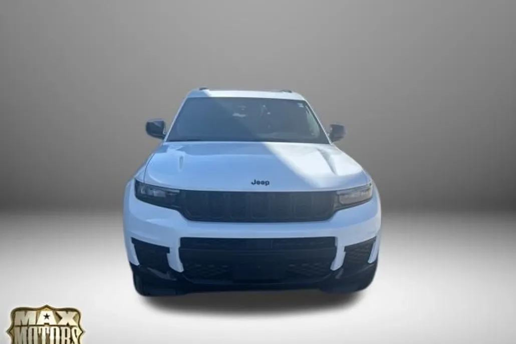 2025 Jeep Grand Cherokee Altitude X photo 1