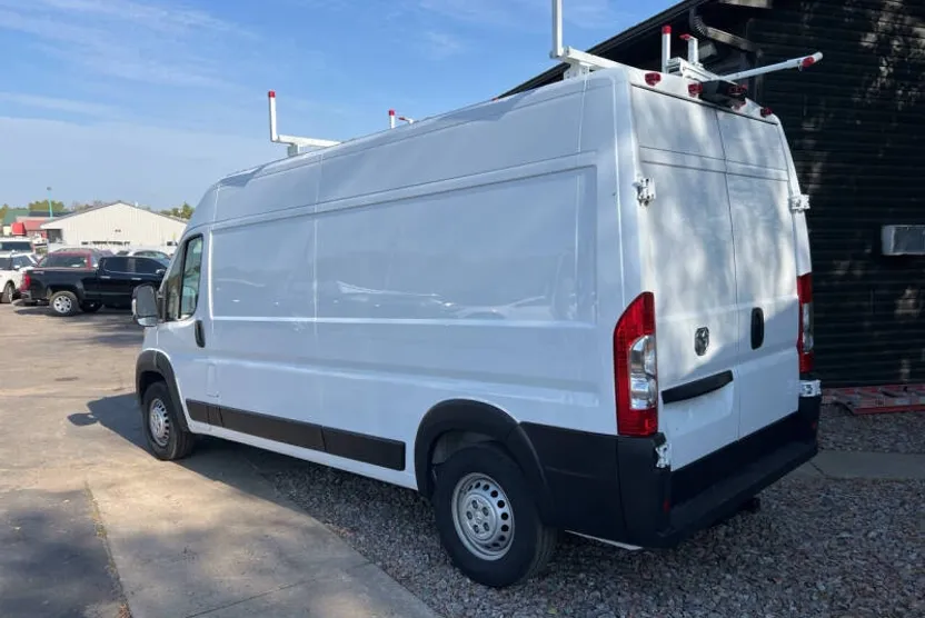 2024 Ram ProMaster 2500 photo 1