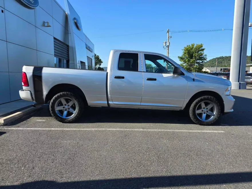 2017 Ram 1500 Express photo 1