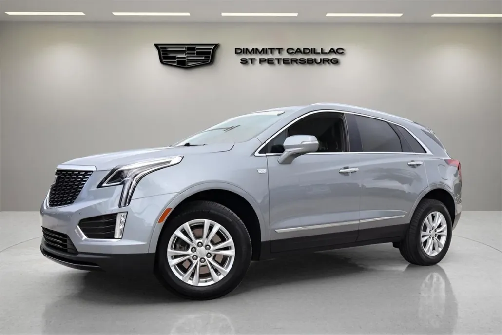 2024 Cadillac XT5 Luxury photo 1