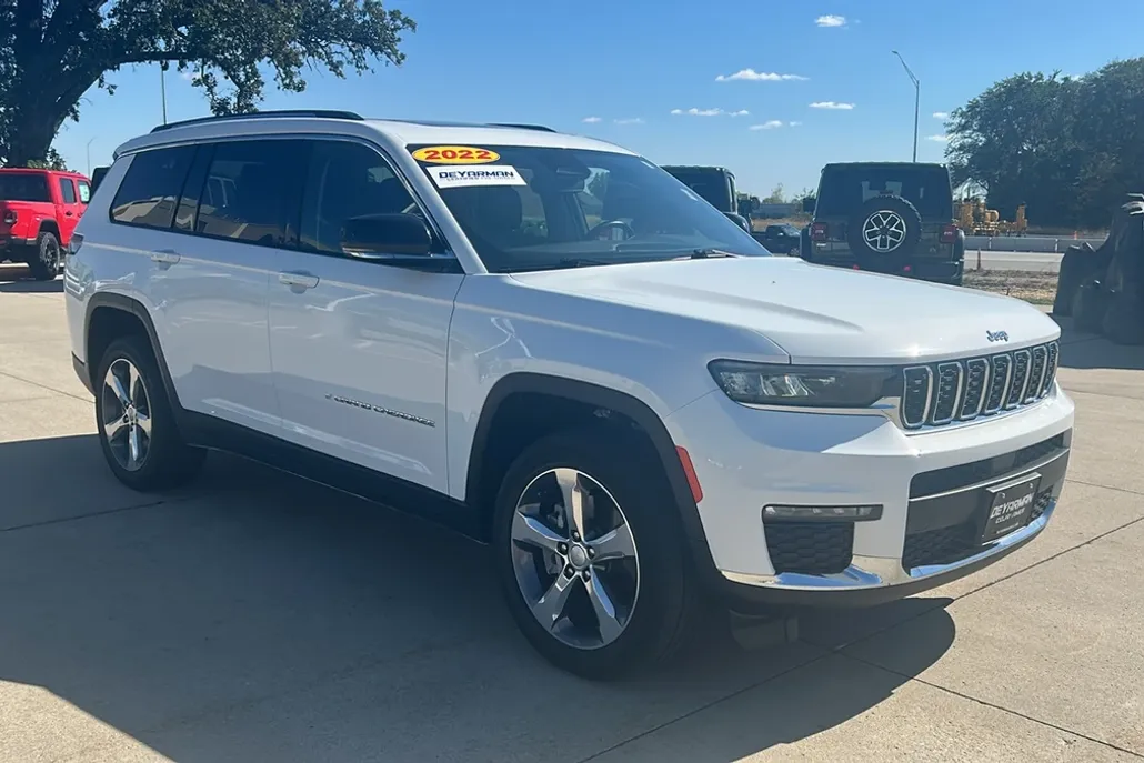 2022 Jeep Grand Cherokee Limited photo 1