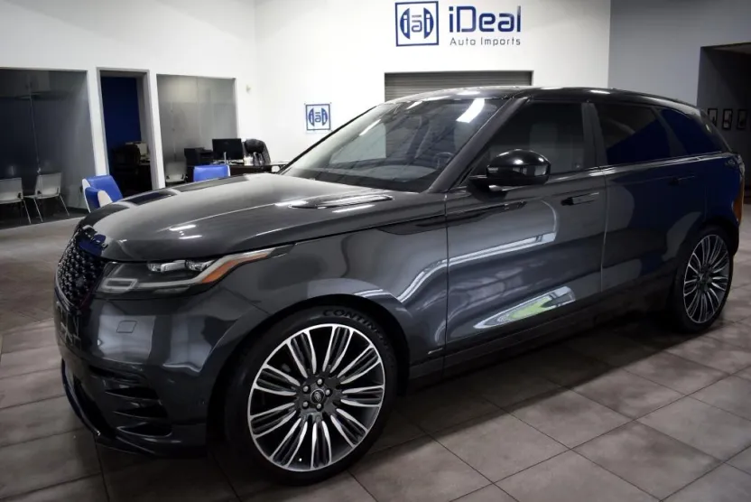 2018 Land Rover Range Rover Velar R-Dynamic HSE photo 1