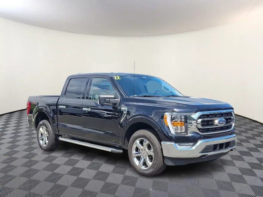2022 Ford F-150 XLT photo 1
