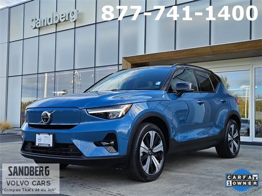 2023 Volvo XC40 Recharge Plus photo 1