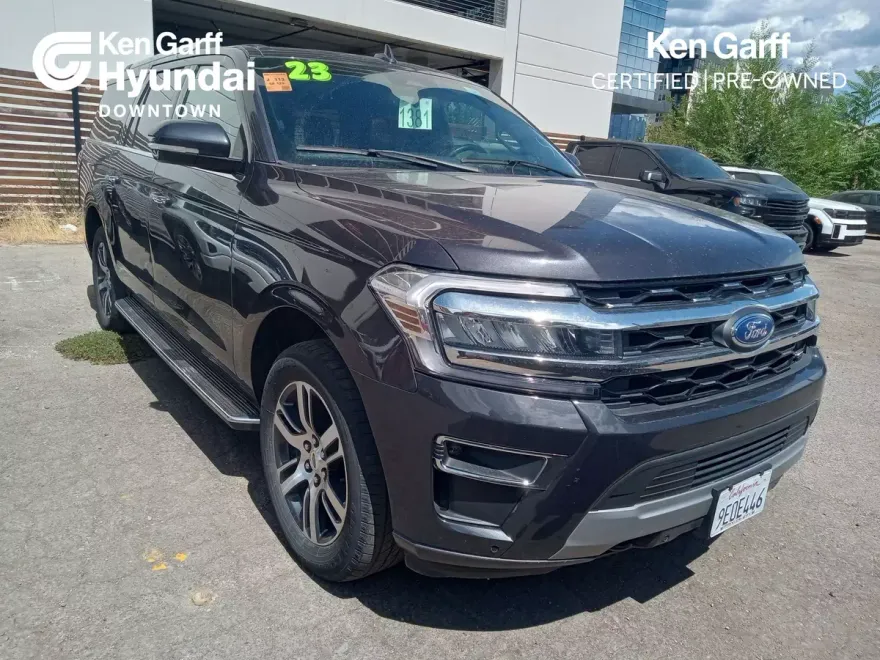 2023 Ford Expedition MAX Limited photo 1
