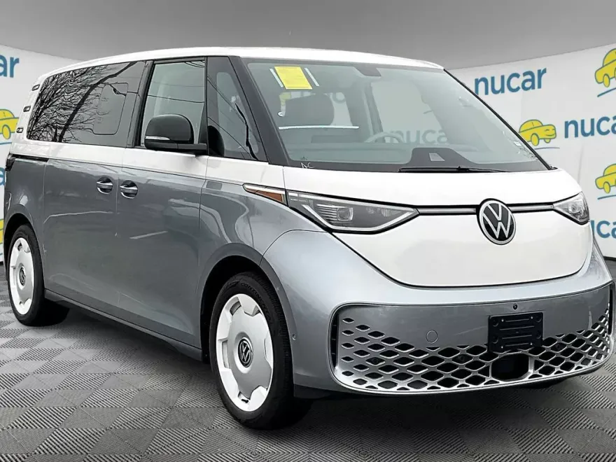 2025 Volkswagen ID. Buzz photo 1