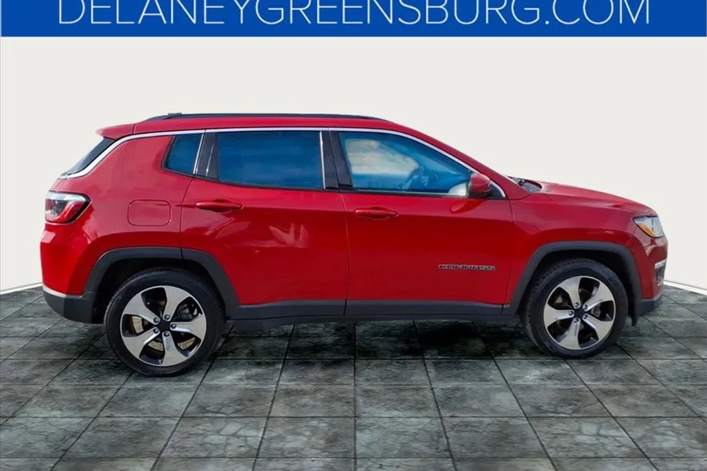 2019 Jeep Compass North Edition Latitude photo 1