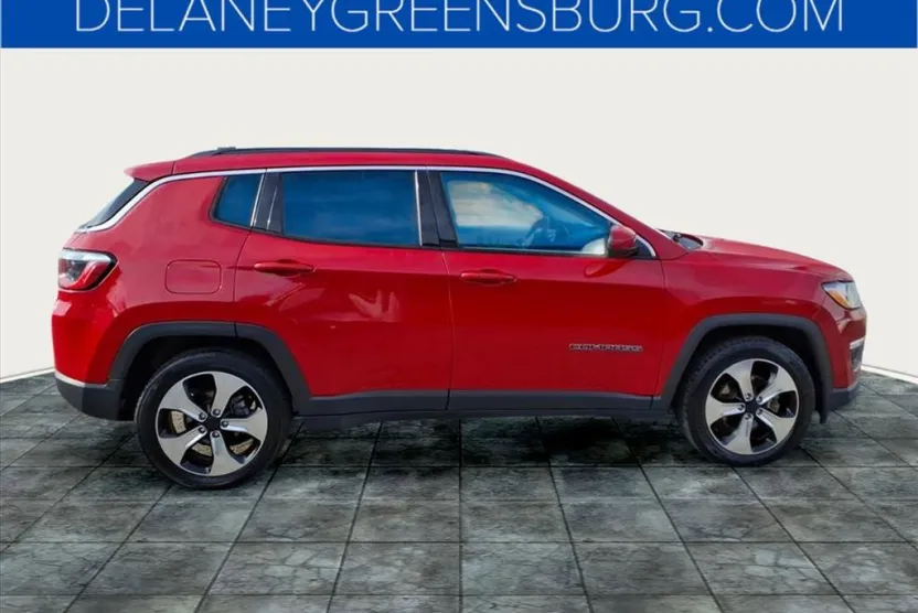 2019 Jeep Compass North Edition Latitude photo 1