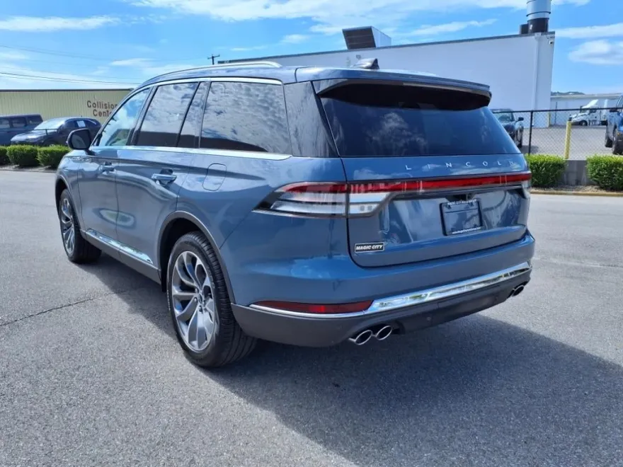 2025 Lincoln Aviator Premiere photo 1