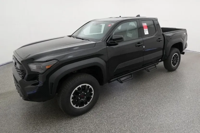 2025 Toyota Tacoma TRD Off-Road Double Cab photo 1