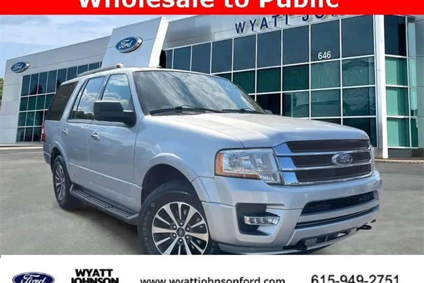 2016 Ford Expedition XLT photo 1