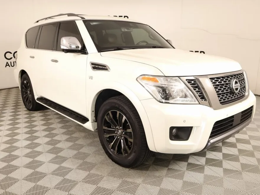 2019 Nissan Armada Platinum photo 1