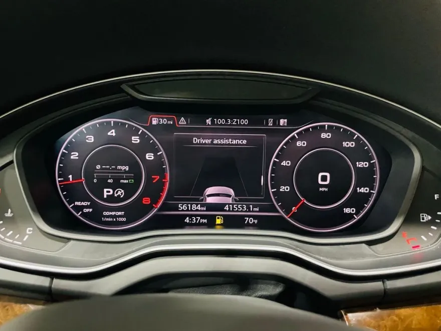 2020 Audi Q5 Premium Plus 45 TFSI S line photo 44