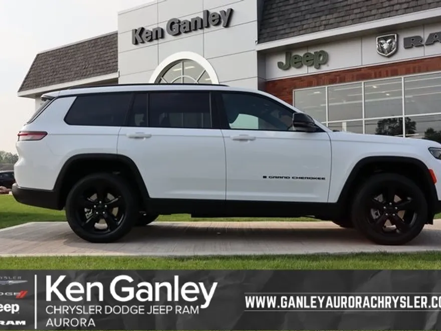 2025 Jeep Grand Cherokee Limited photo 1