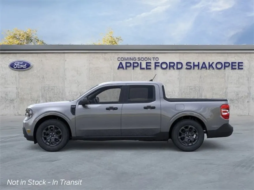 2025 Ford Maverick XLT photo 1