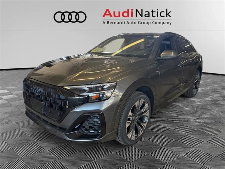 2025 Audi Q8 55 Premium Plus photo 1