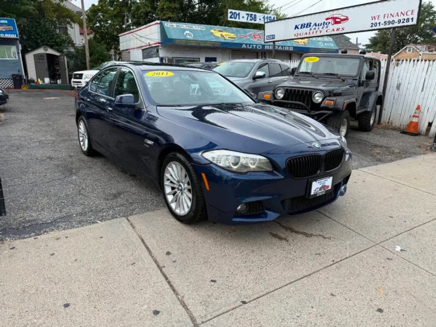 2011 Bmw 535i xDrive photo 1