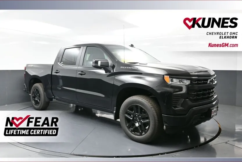 2026 Chevrolet Silverado 1500 RST photo 1