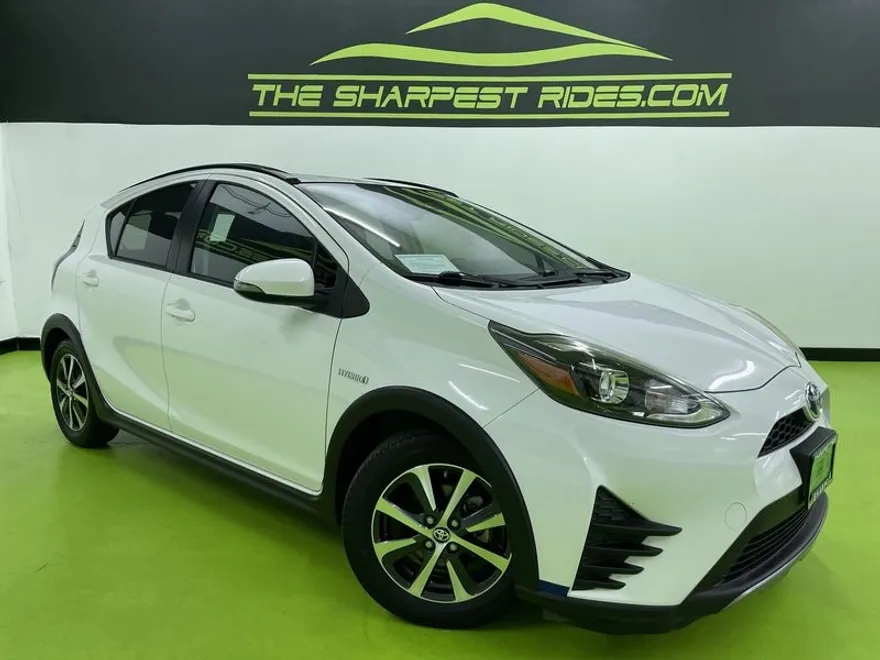 2018 Toyota Prius C Two photo 1