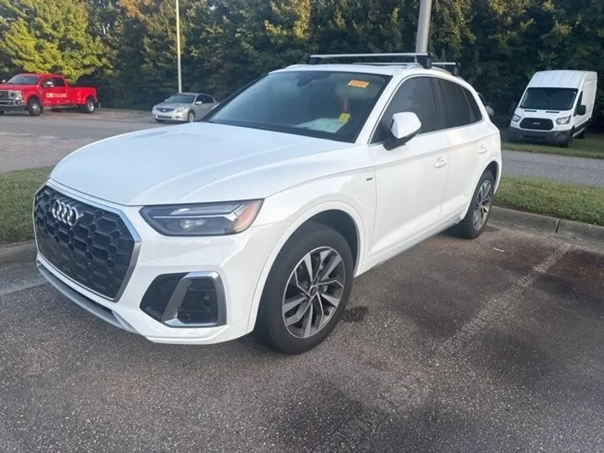 2023 Audi Q5 45 S line Premium photo 1
