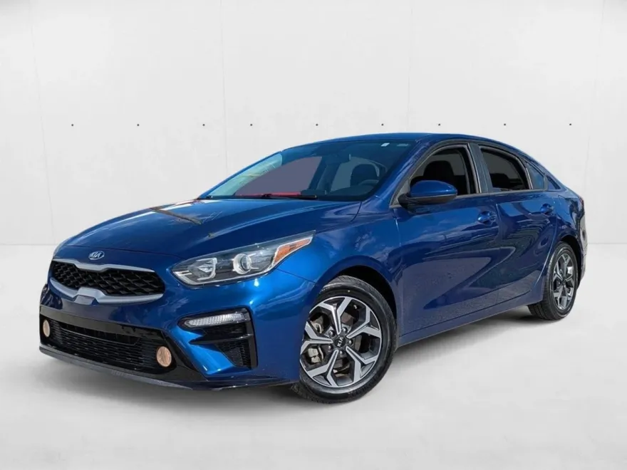2021 Kia Forte LXS photo 1
