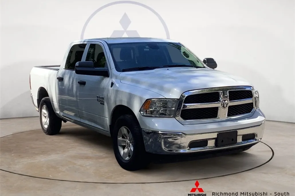 2023 Ram 1500 Classic SLT photo 1