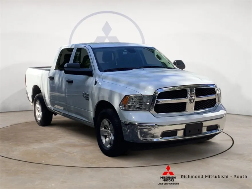 2023 Ram 1500 Classic SLT photo 1