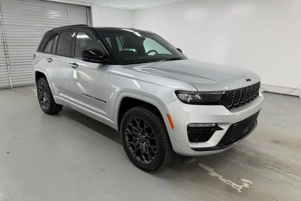 2025 Jeep Grand Cherokee Summit Reserve photo 1