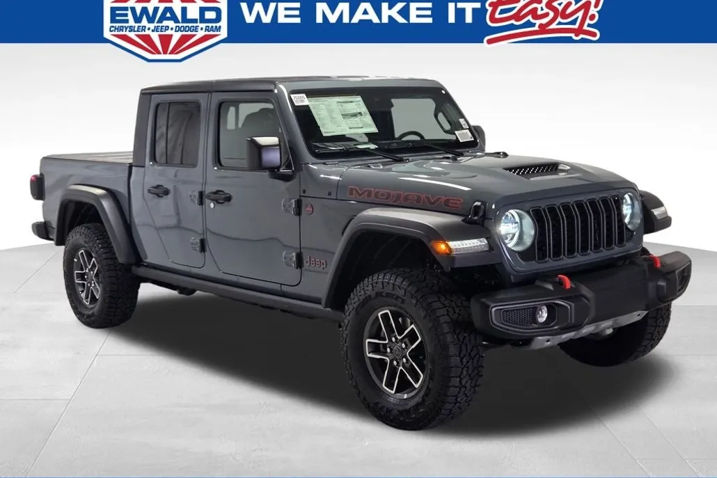 2025 Jeep Gladiator Mojave photo 1