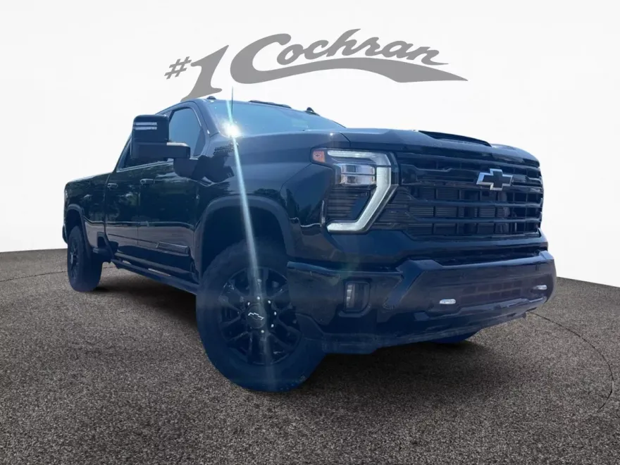 2025 Chevrolet Silverado 3500HD High Country photo 1