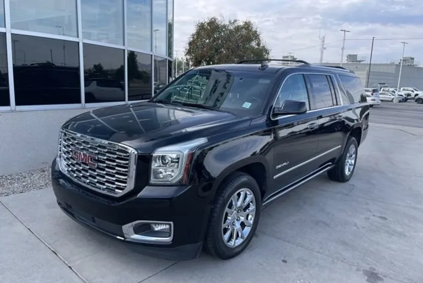2018 Gmc Yukon XL Denali photo 1