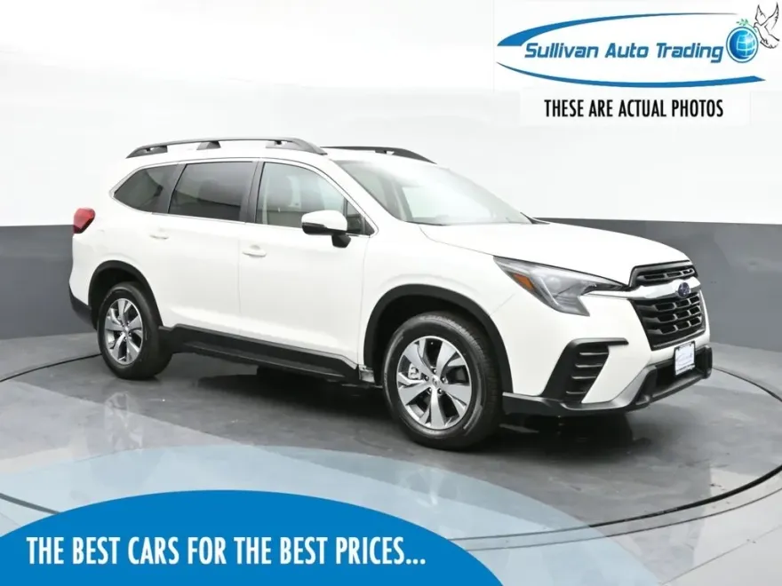 2023 Subaru Ascent Premium photo 1