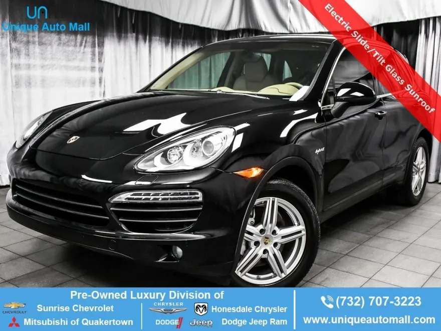 2014 Porsche Cayenne S Hybrid photo 1